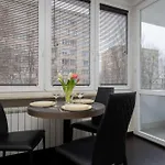 Appartamento Cozy For 2 People Near The Palace Of Culture And Science In By Renters Varsavia