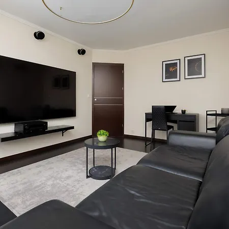 Apartmán Cozy For 2 People Near The Palace Of Culture And Science In By Renters *