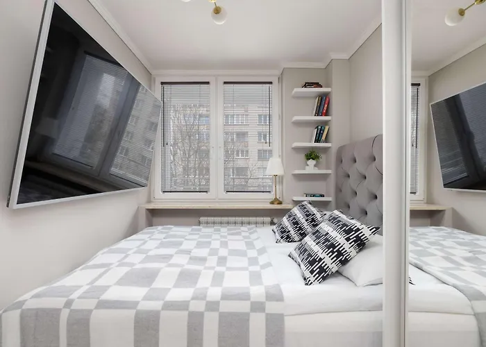 Cozy For 2 People Near The Palace Of Culture And Science In By Renters * Warsaw