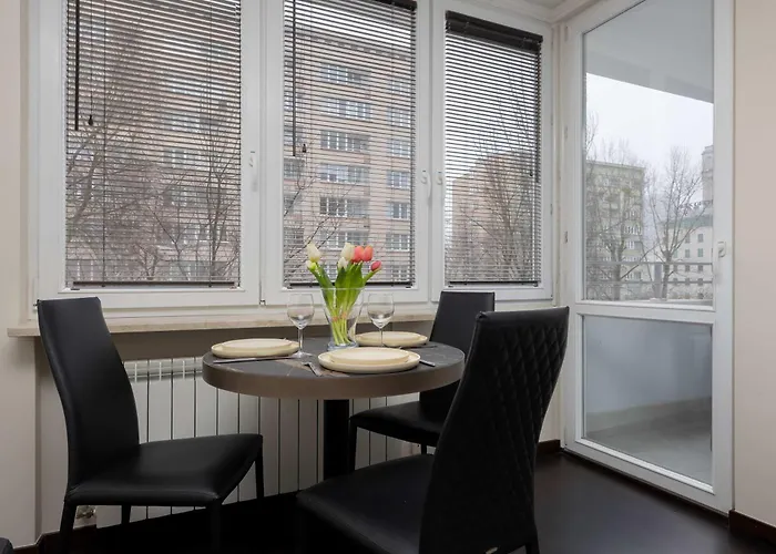 Apartment Cozy For 2 People Near The Palace Of Culture And Science In By Renters Warsaw