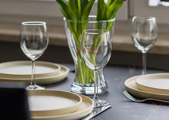 Cozy For 2 People Near The Palace Of Culture And Science In By Renters Apartman